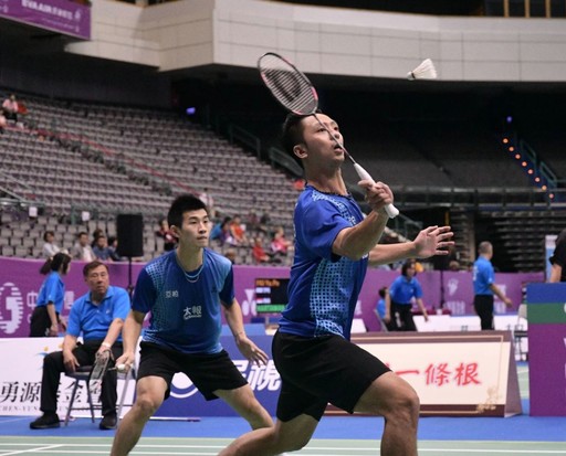 与萨索洛 与萨索洛